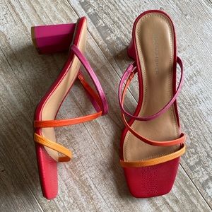 NWOT Marc Fisher Sandals
